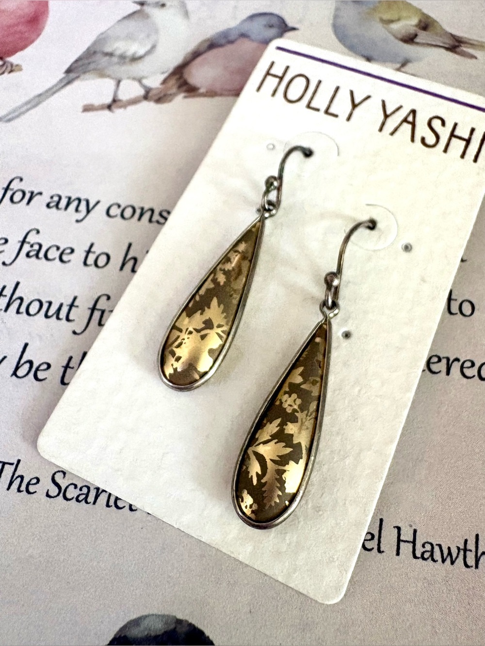 NWT Vintage Y2K HTF Holly Yashi Gold Silver Tone Teardrop Floral Dangle Earrings